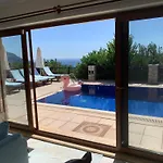 Villa Lady Detached With Sea View