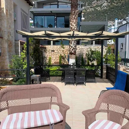 Lady Detached With Sea View Kalkan