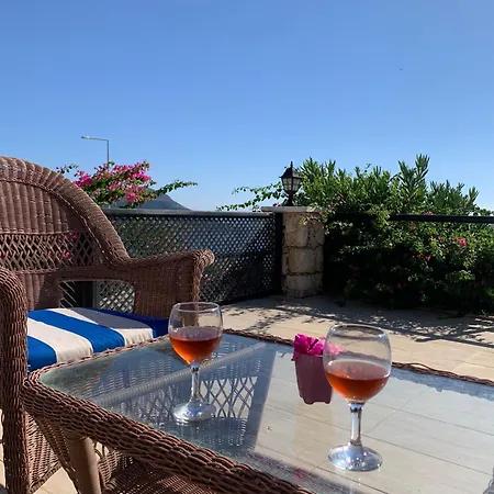 Villa Lady Detached With Sea View