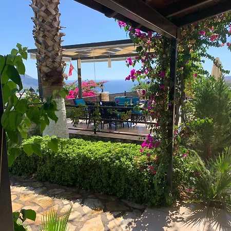 Villa Lady Detached With Sea View *