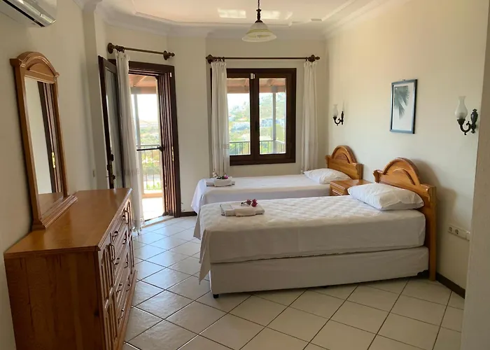 Villa Lady Detached With Sea View