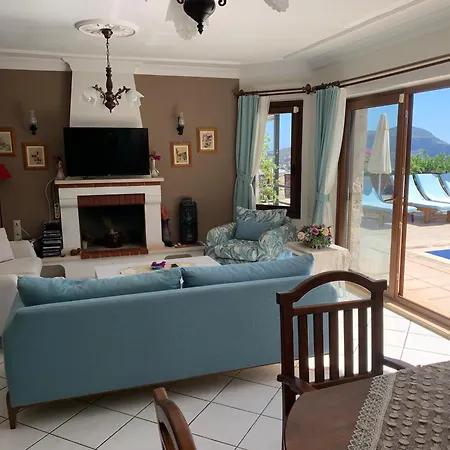 Lady Detached With Sea View Villa